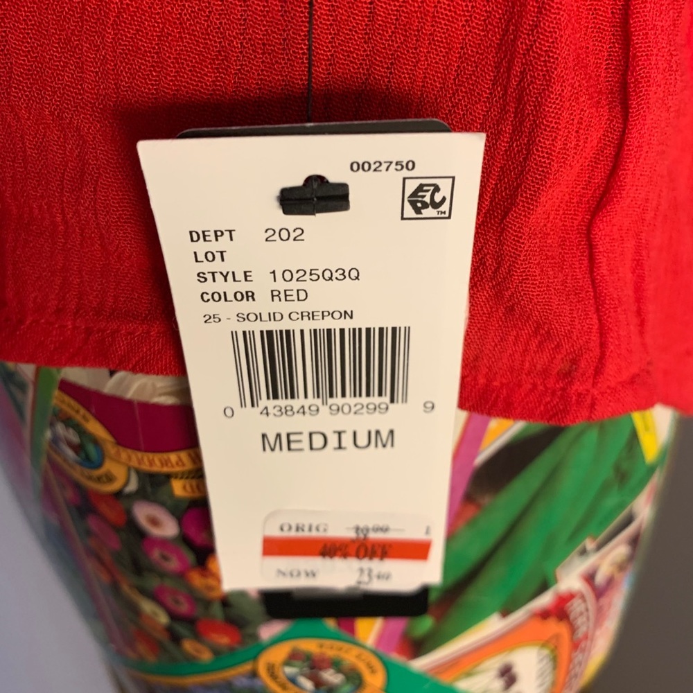 Top - Picture 2 of 4